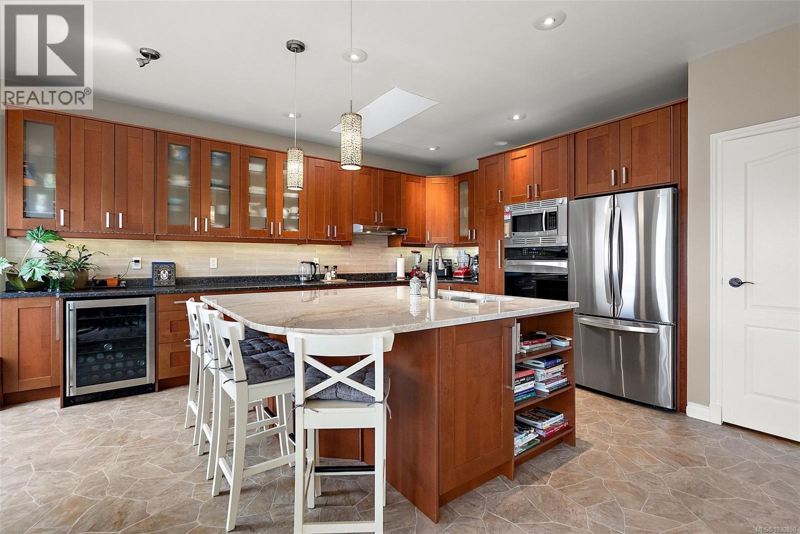 13 4300 Stoneywood Lane, Saanich