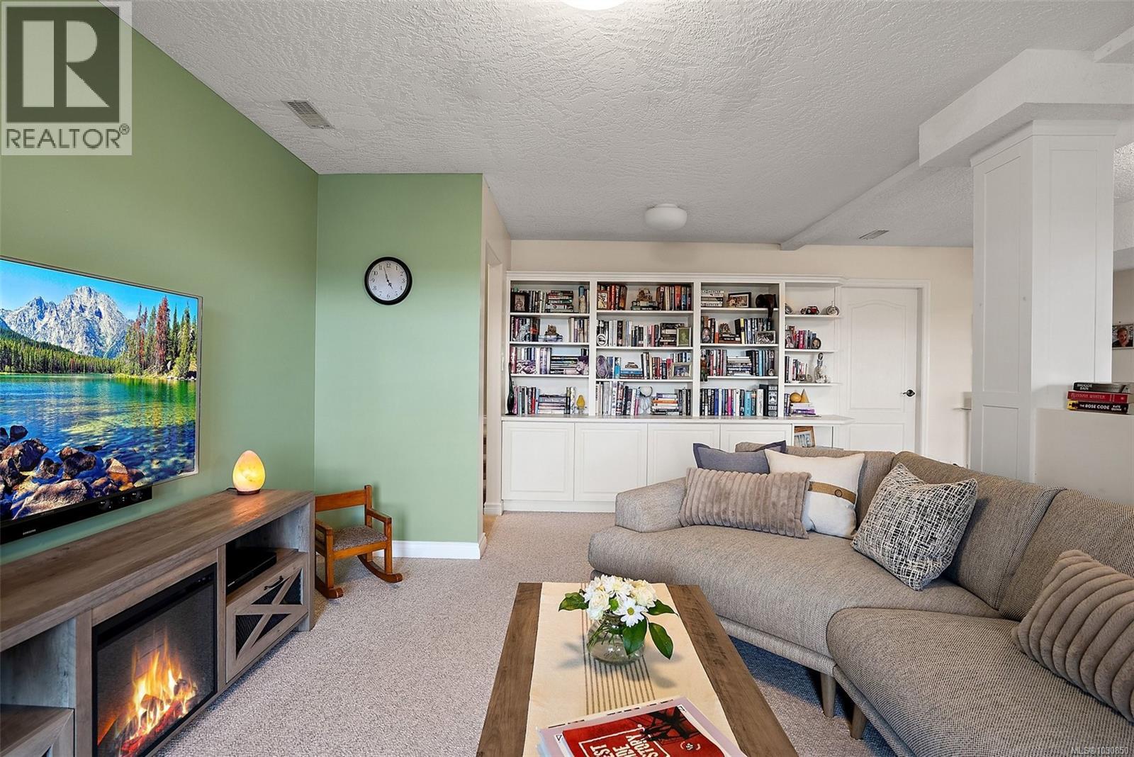 13 4300 Stoneywood Lane, Saanich