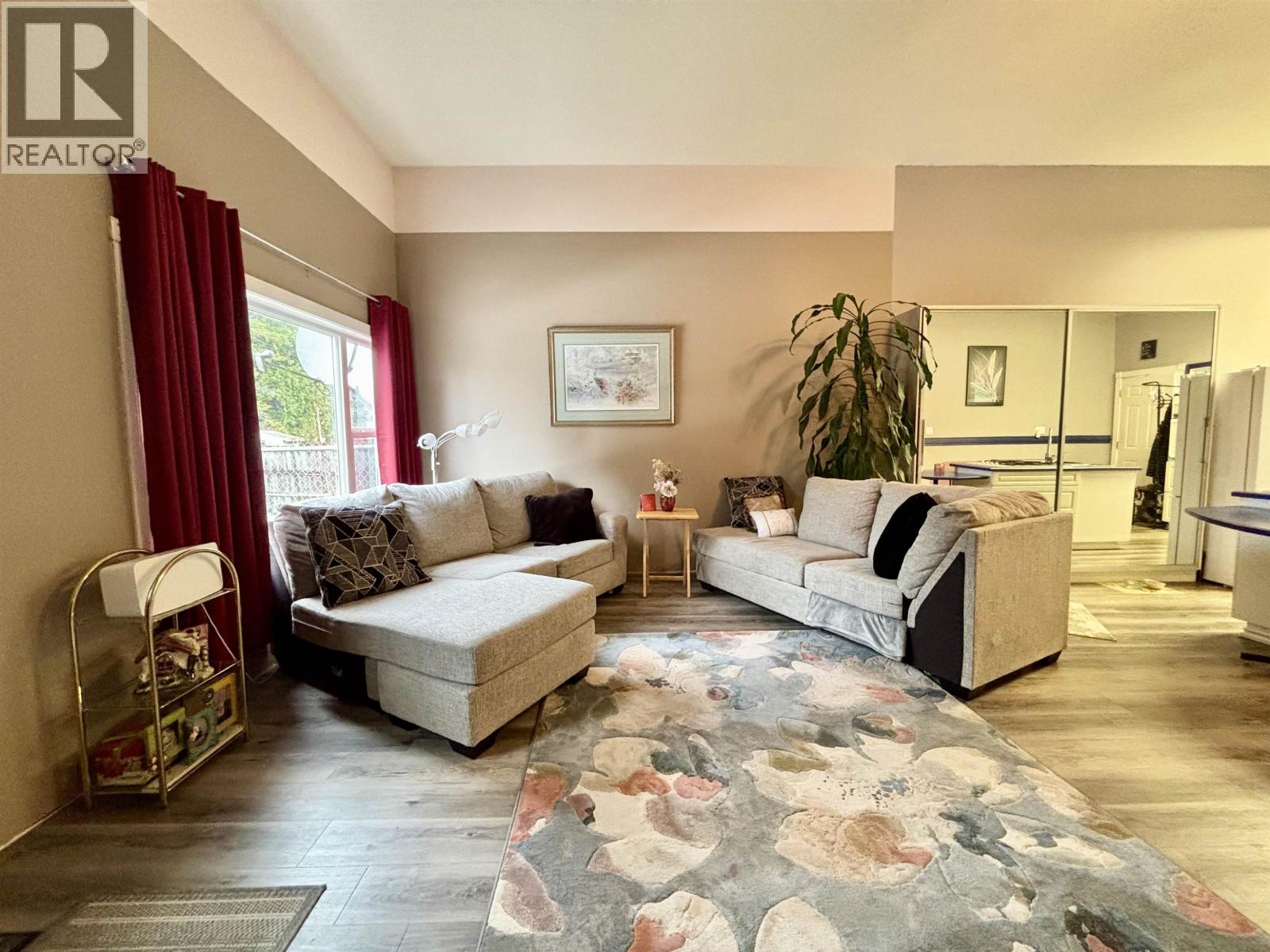 #16 863 S LAHAKAS BOULEVARD - 7