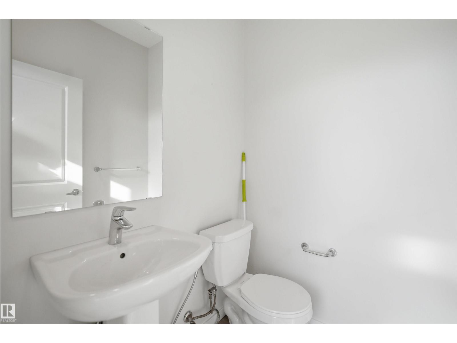 2125 MAPLE RD NW NW, Edmonton