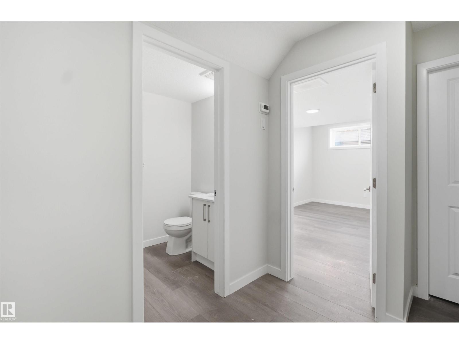 2125 MAPLE RD NW NW, Edmonton