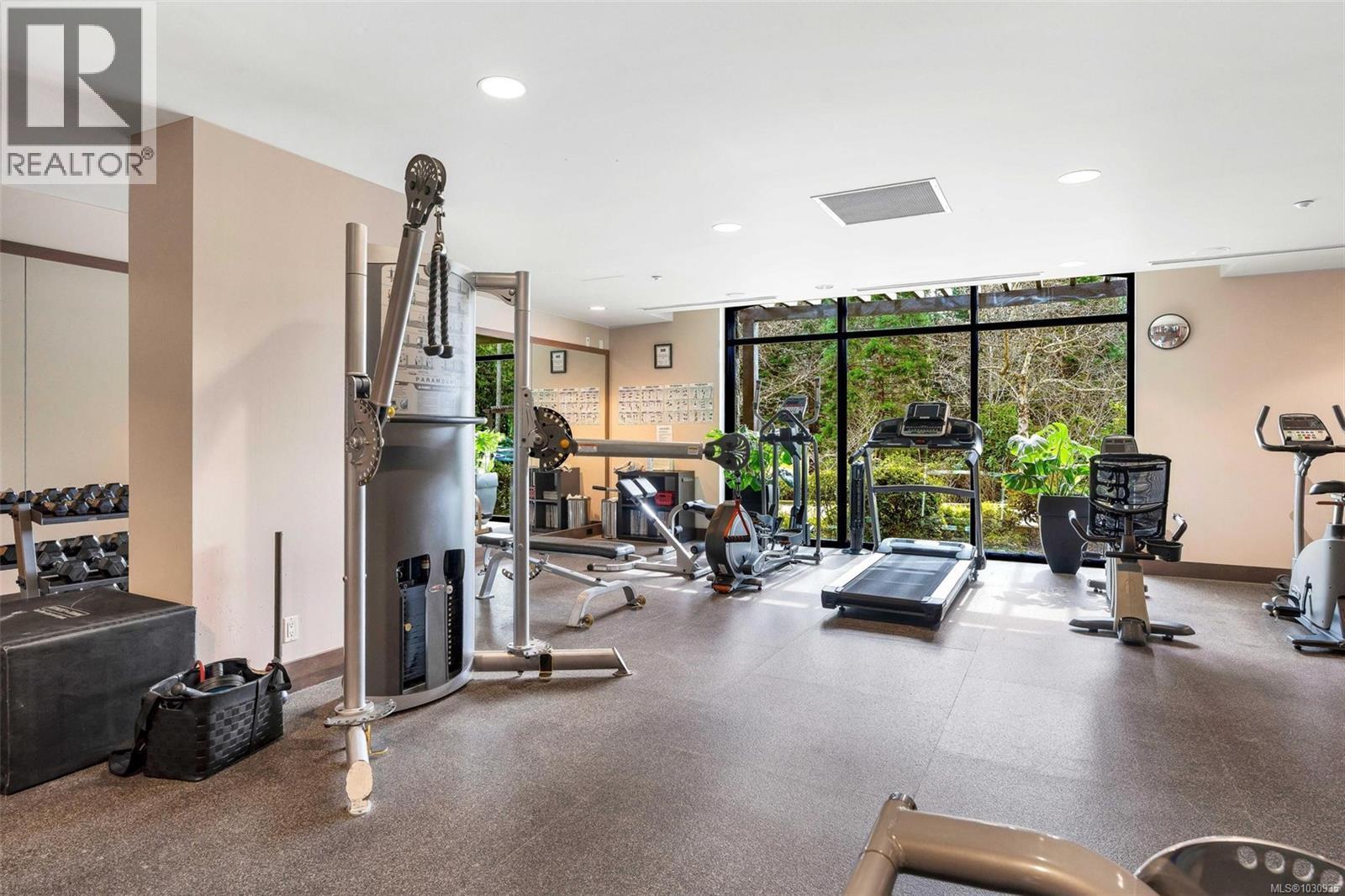 #414 1400 LYNBURNE PL - 31