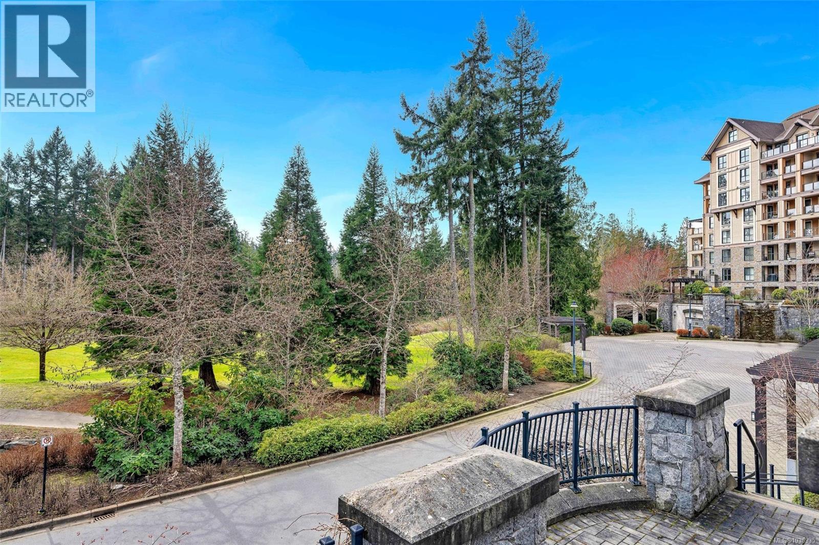 #414 1400 LYNBURNE PL - 39