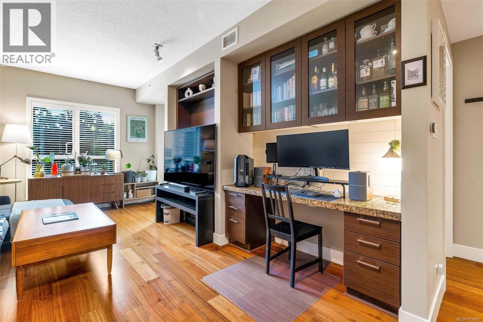 #414 1400 LYNBURNE PL - 5