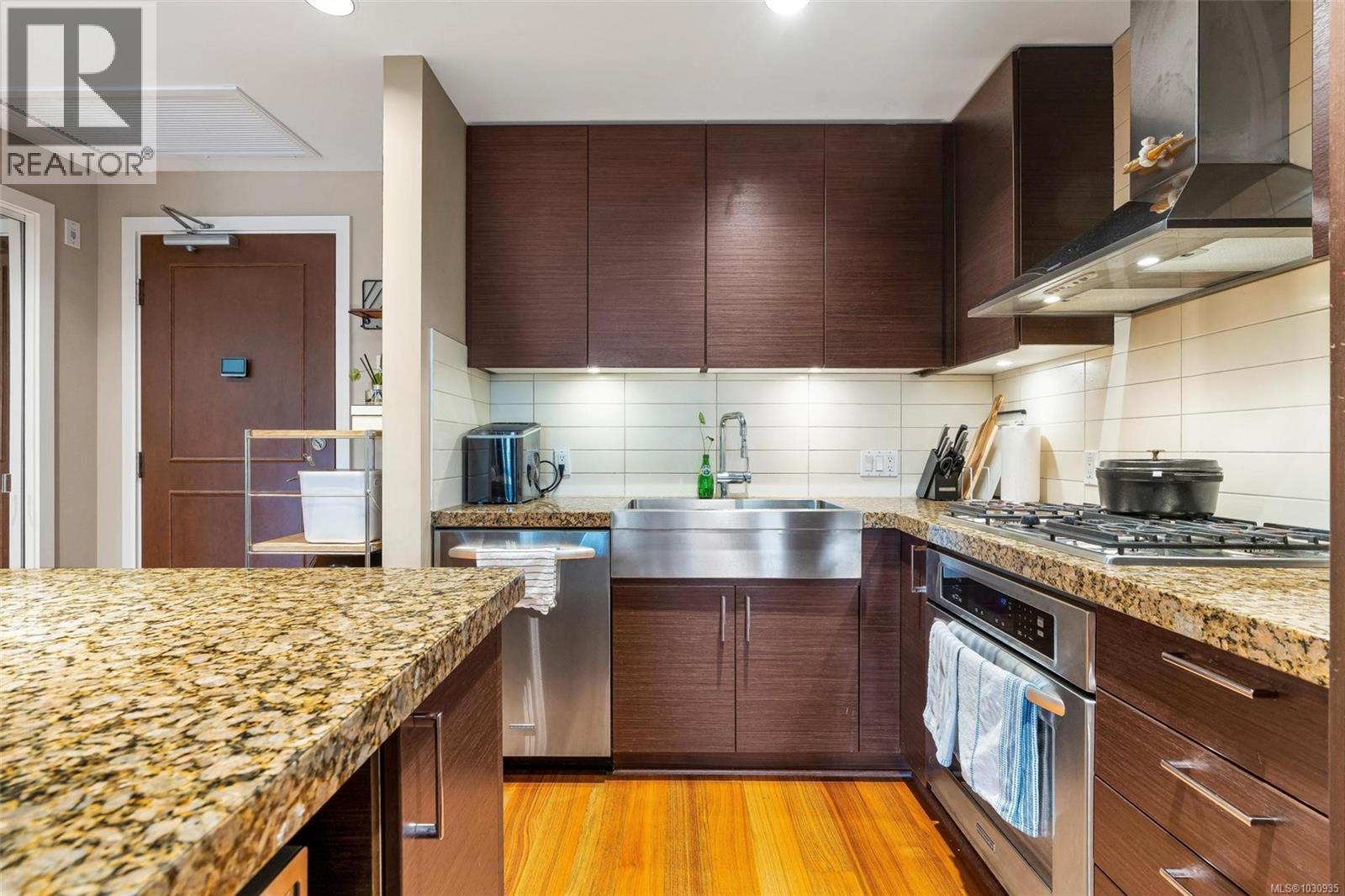 #414 1400 LYNBURNE PL - 9