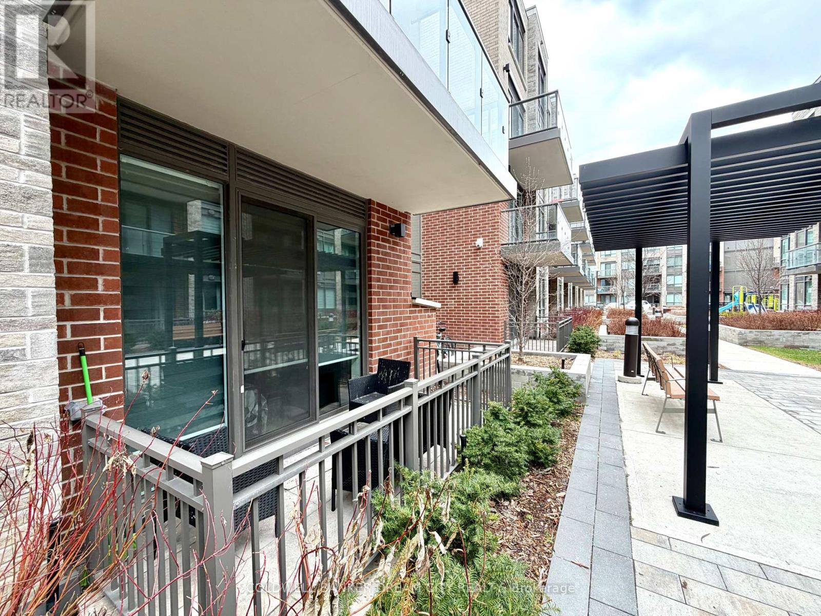 #113 95 ATTMAR DRIVE - 13