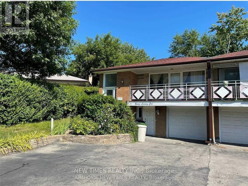 UPPER - 7 LEAVEY COURT