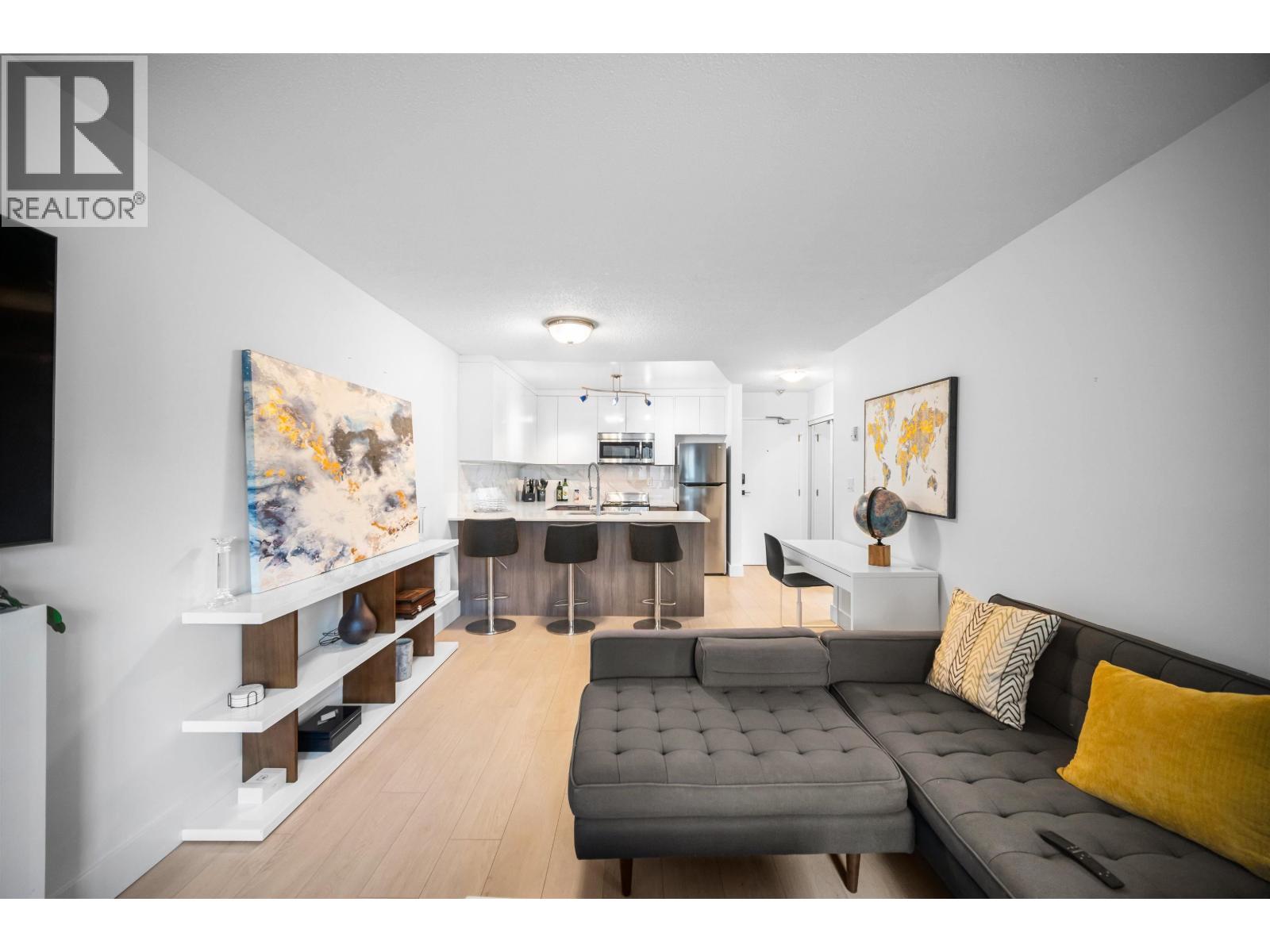 203 1122 KING ALBERT AVENUE, Coquitlam