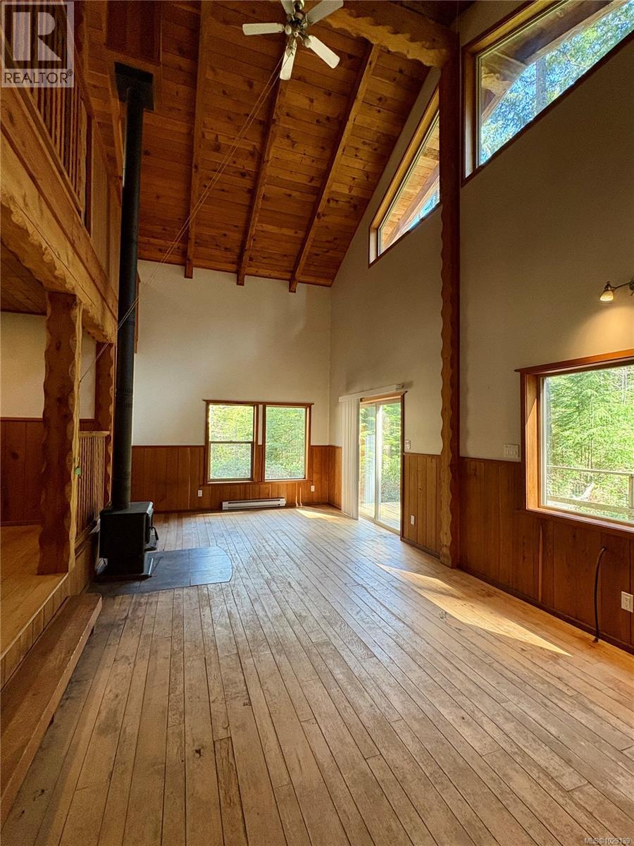 924 SISKIN LANE - 32