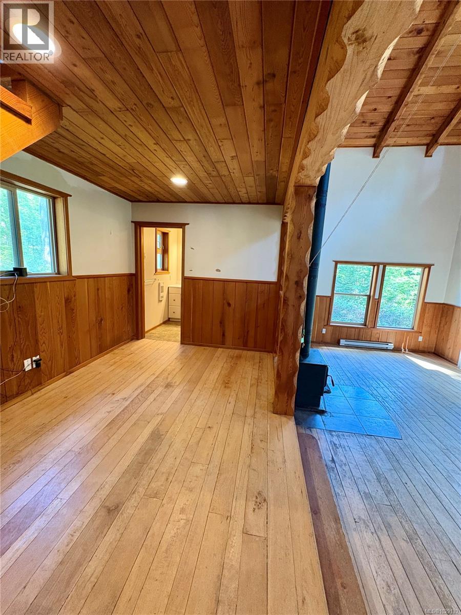 924 SISKIN LANE - 33