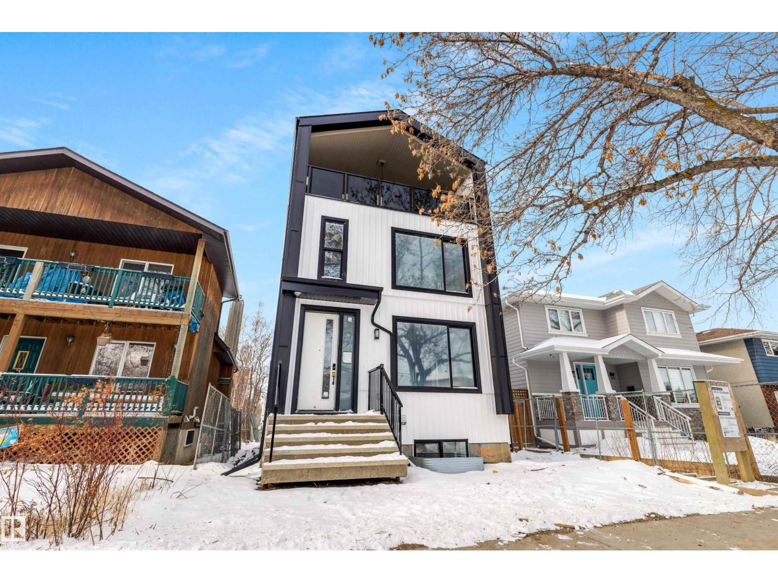 7927 112S AV NW, Edmonton