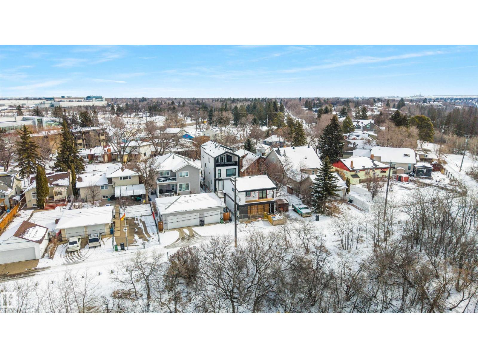 7927 112S AV NW, Edmonton