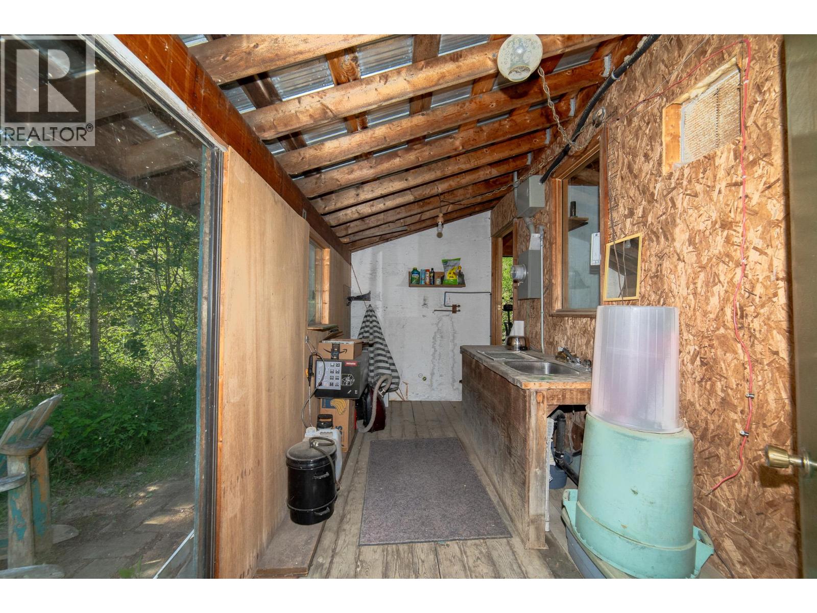 702 FORNER ROAD - 68