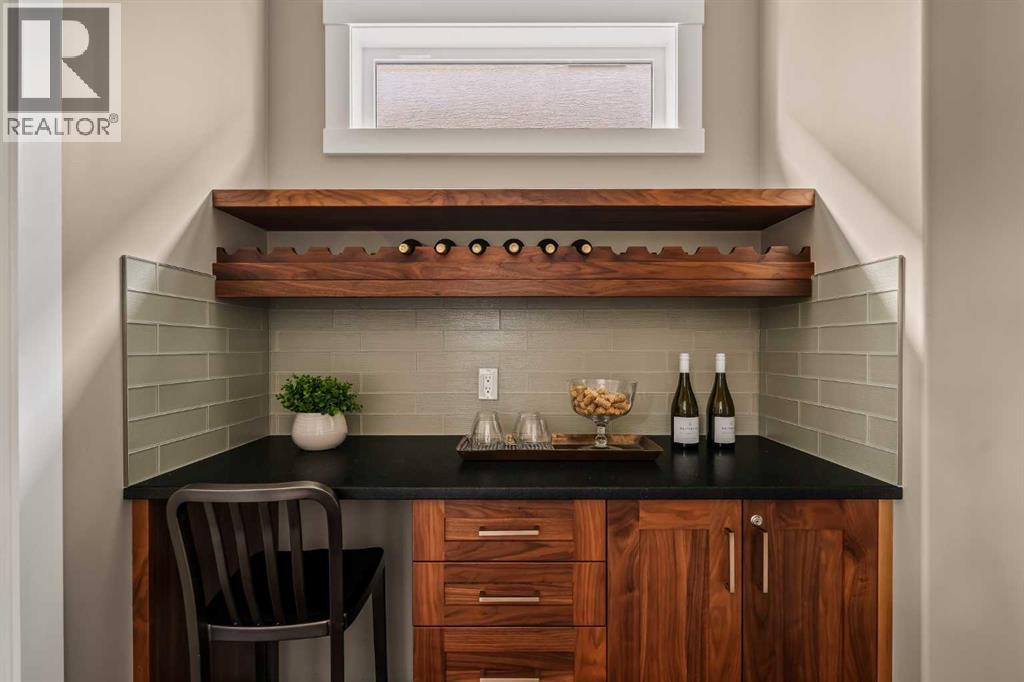 Single Family House for Sale in  Aspen Summit Green SW Aspen Woods Calgary 