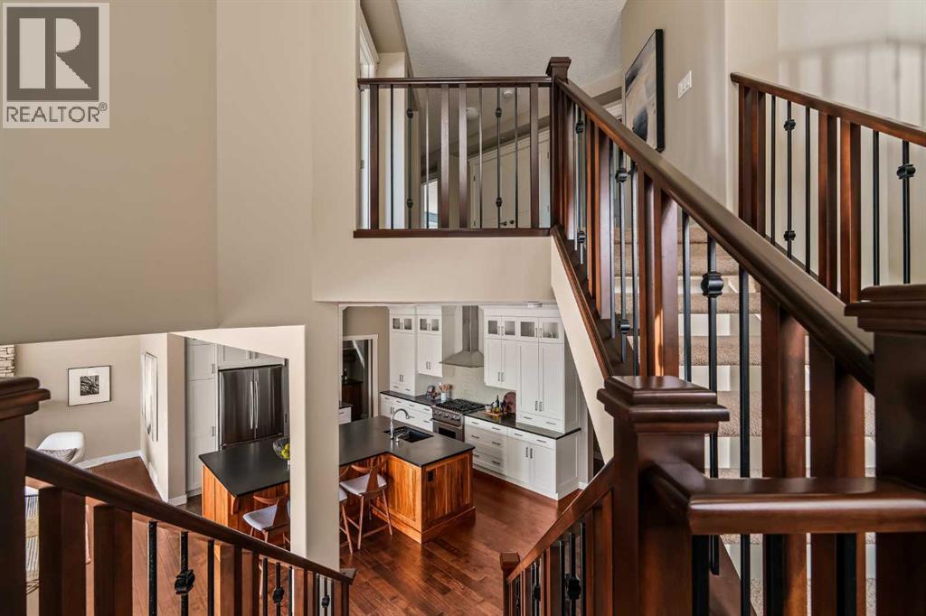 Single Family House for Sale in  Aspen Summit Green SW Aspen Woods Calgary 