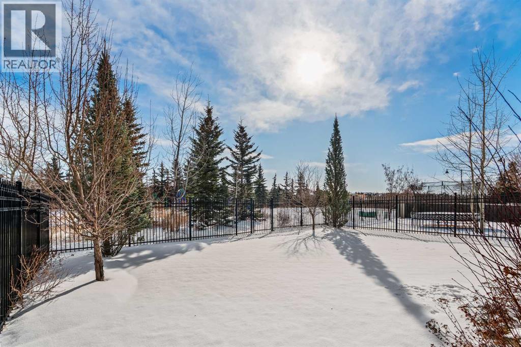 Single Family House for Sale in  Aspen Summit Green SW Aspen Woods Calgary 