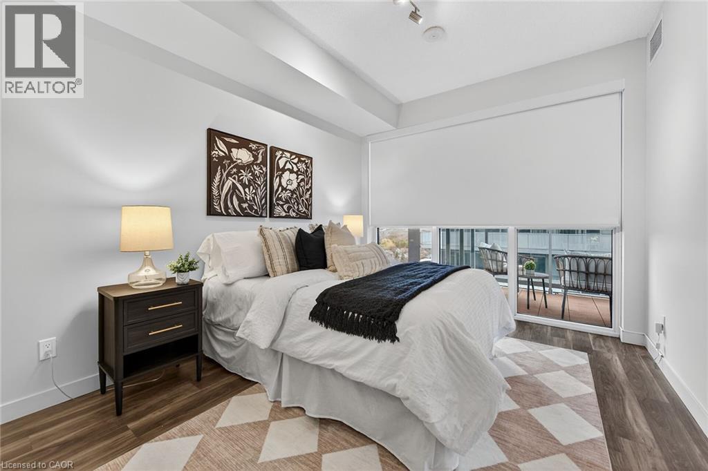 #1402 2081 FAIRVIEW STREET - 24