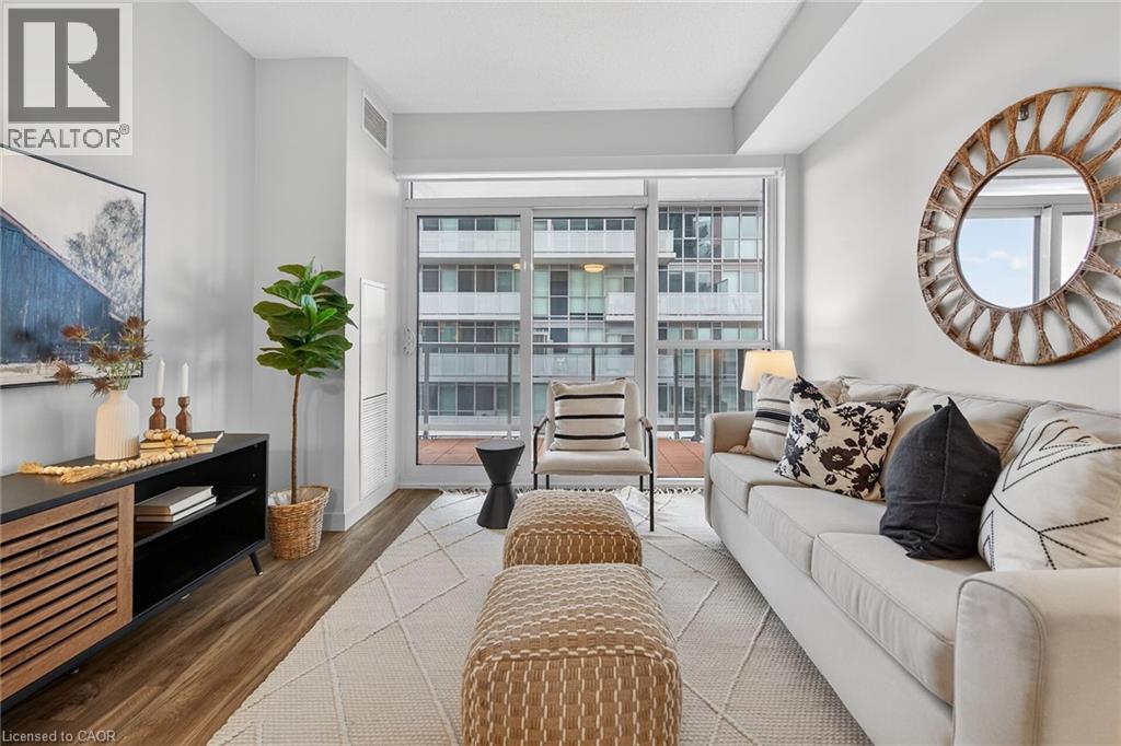 #1402 2081 FAIRVIEW STREET - 18
