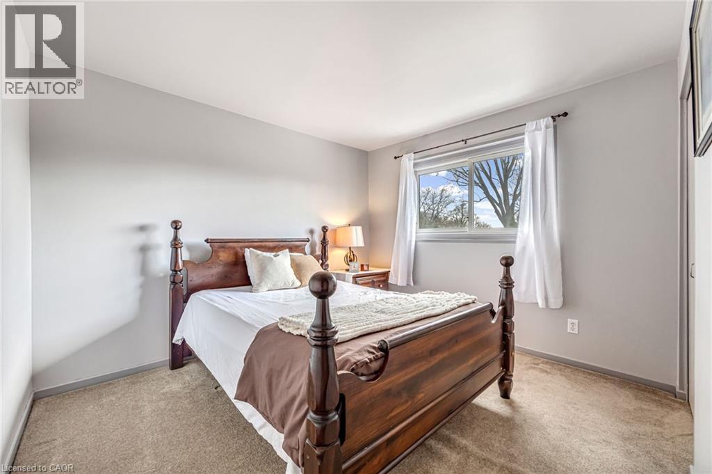 5352 SALEM Road, Burlington, Ontario
