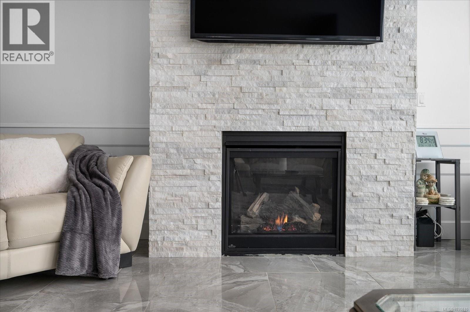 1460 SHERWOOD DR - 16