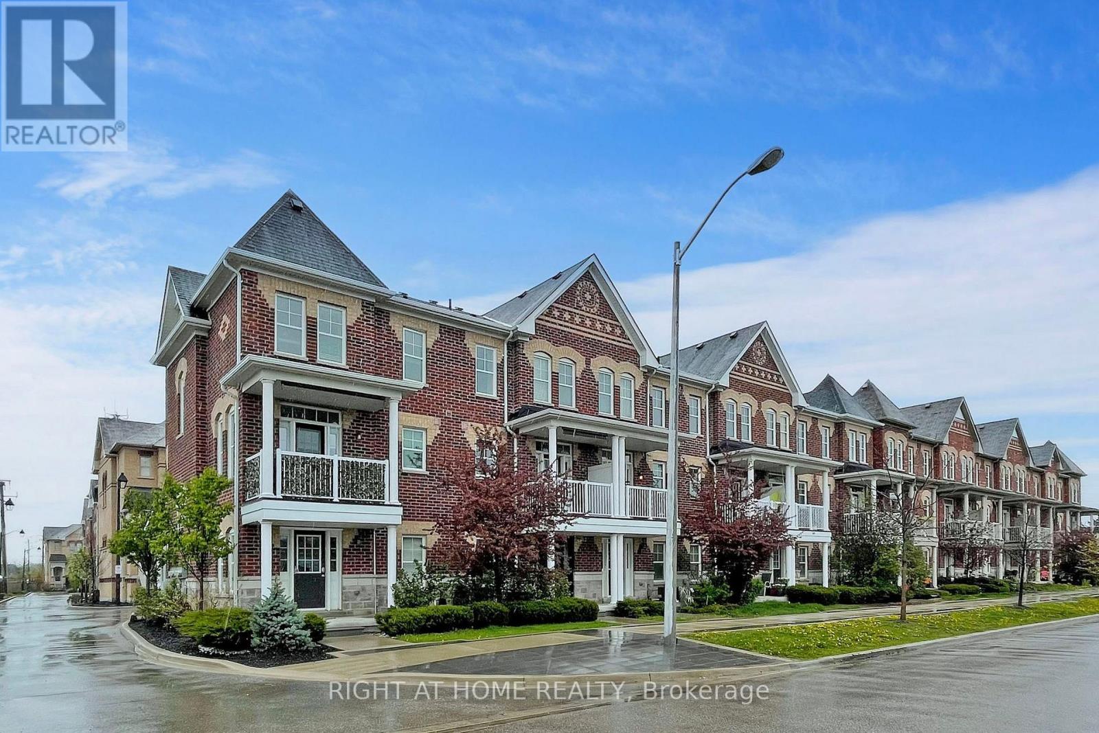 3 - 10 PORTER AVENUE W — photo 41