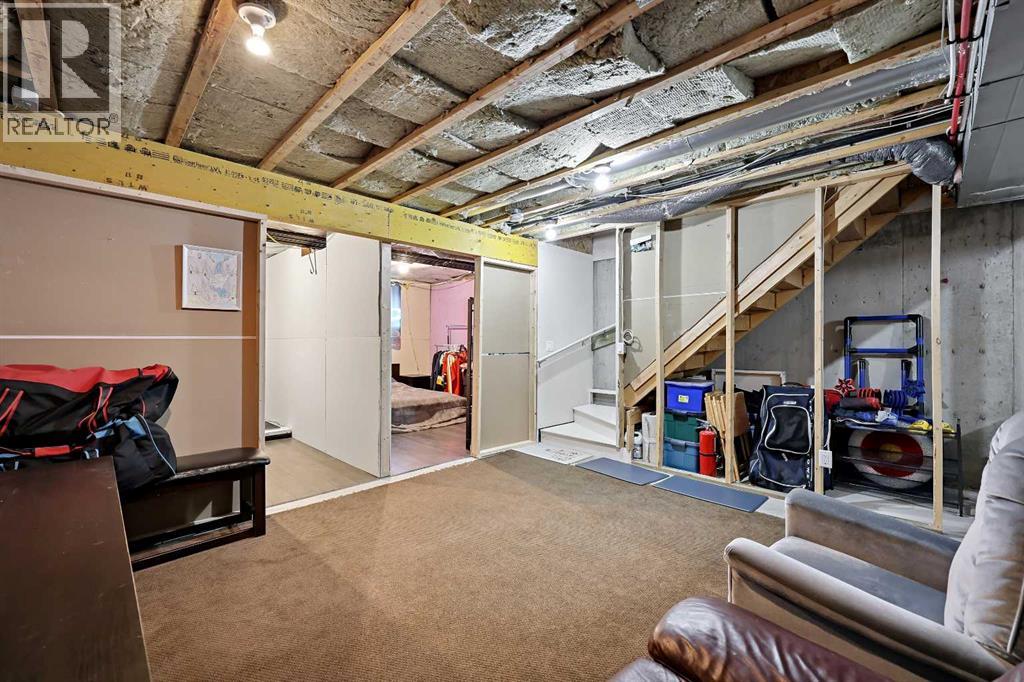 Single Family House for Sale in  Chaparral Valley Gardens SE Chaparral Calgary 