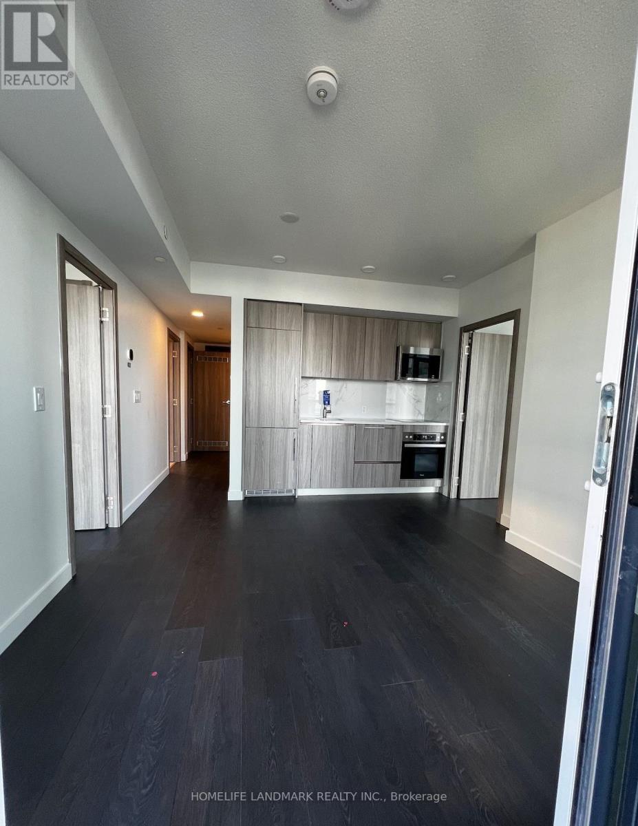 3808 - 38 WIDMER STREET