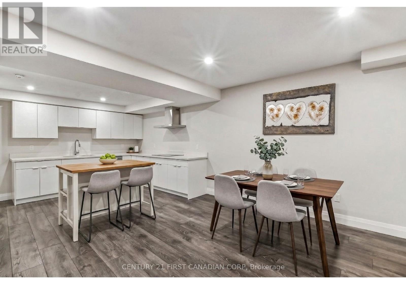 753 SUPERIOR DRIVE Property Photo