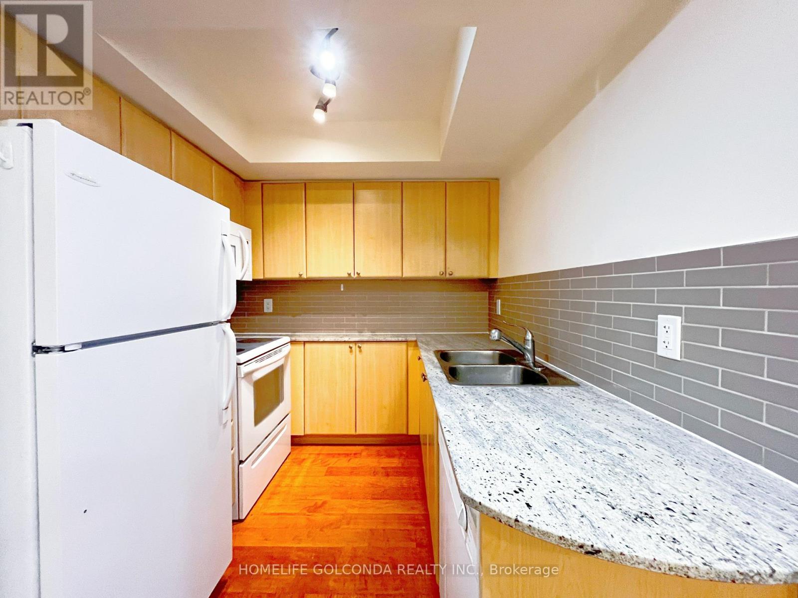#2606 763 BAY STREET - 10