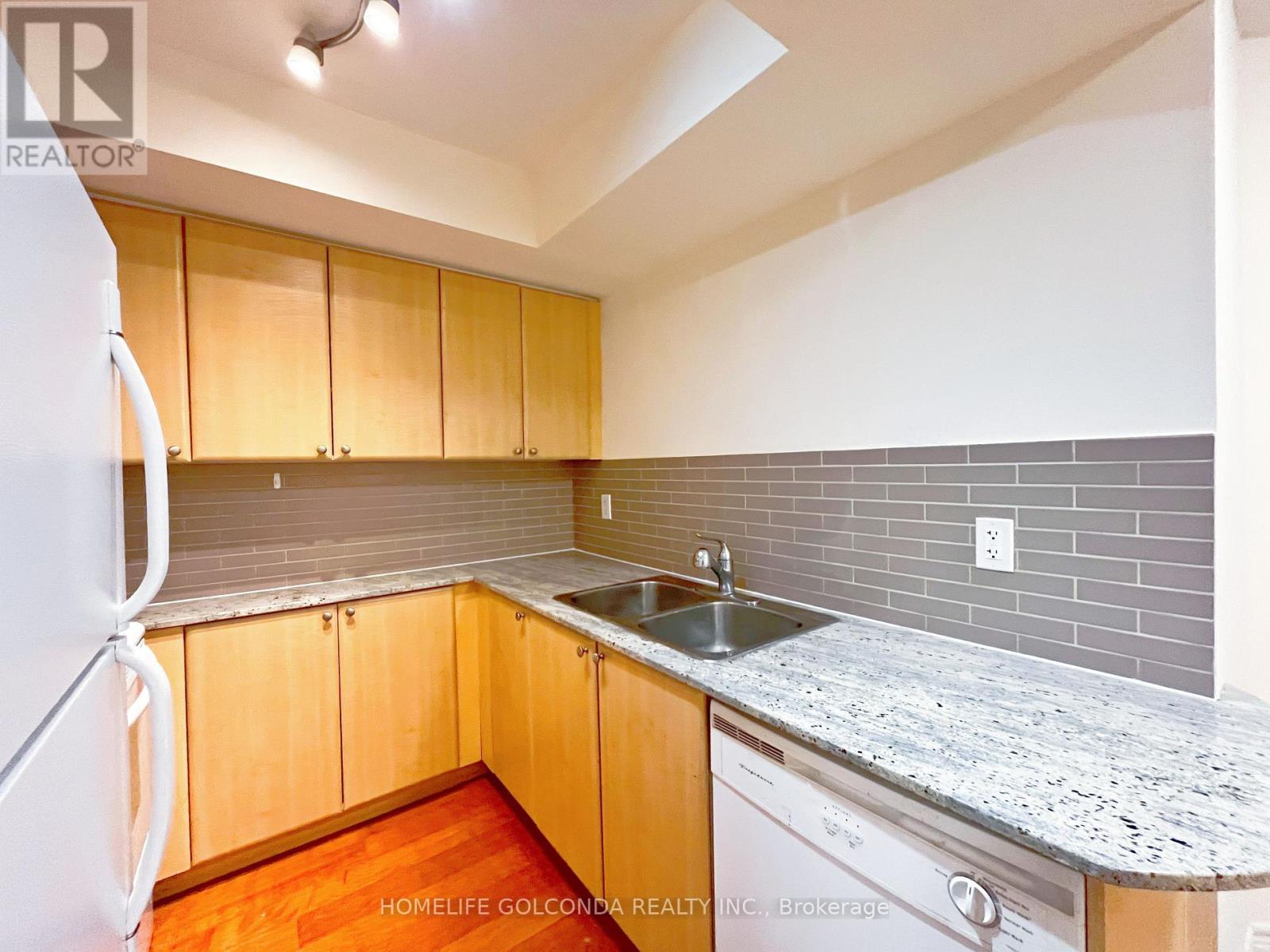 #2606 763 BAY STREET - 12