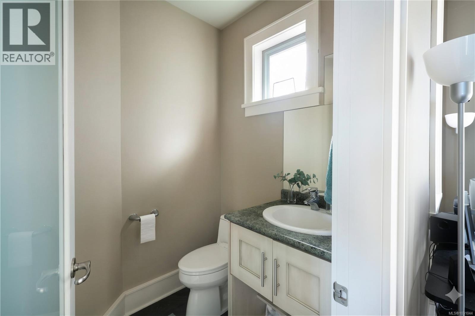 3554 COLLINGWOOD DR - 24