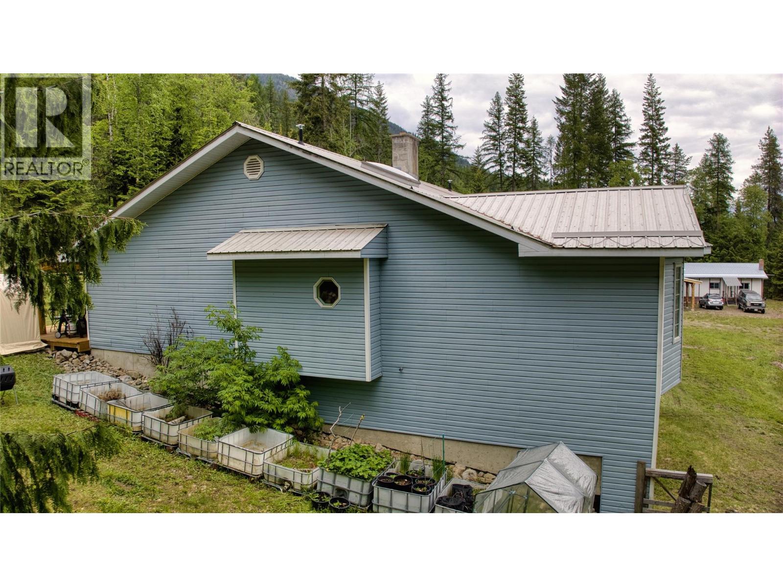 1 - 1449 EVANS ROAD - 43