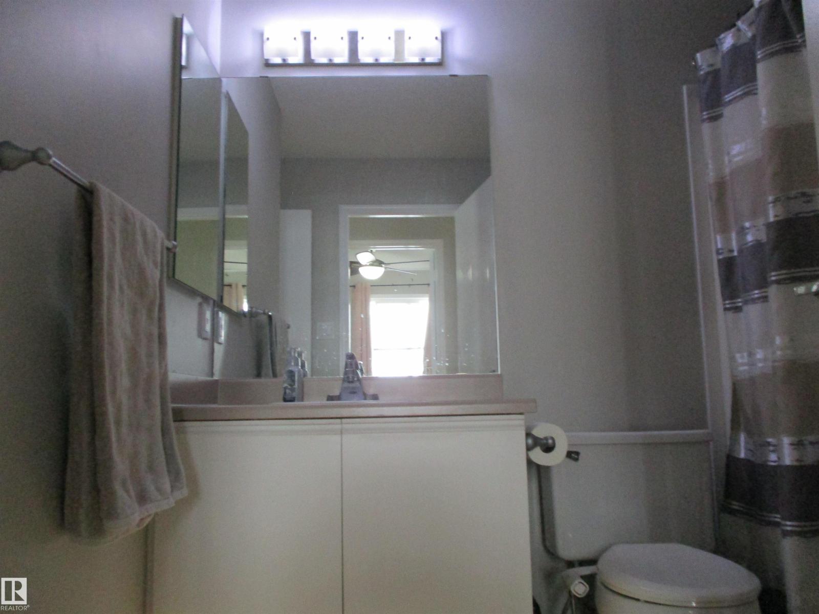 16221 55 A ST NW NW, Edmonton