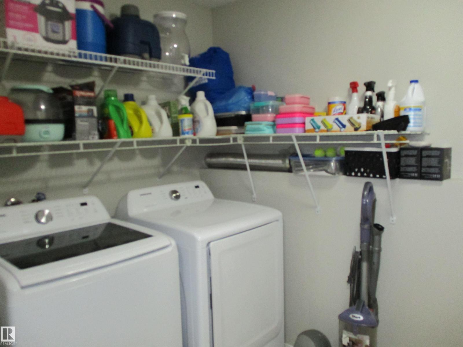 16221 55 A ST NW NW, Edmonton