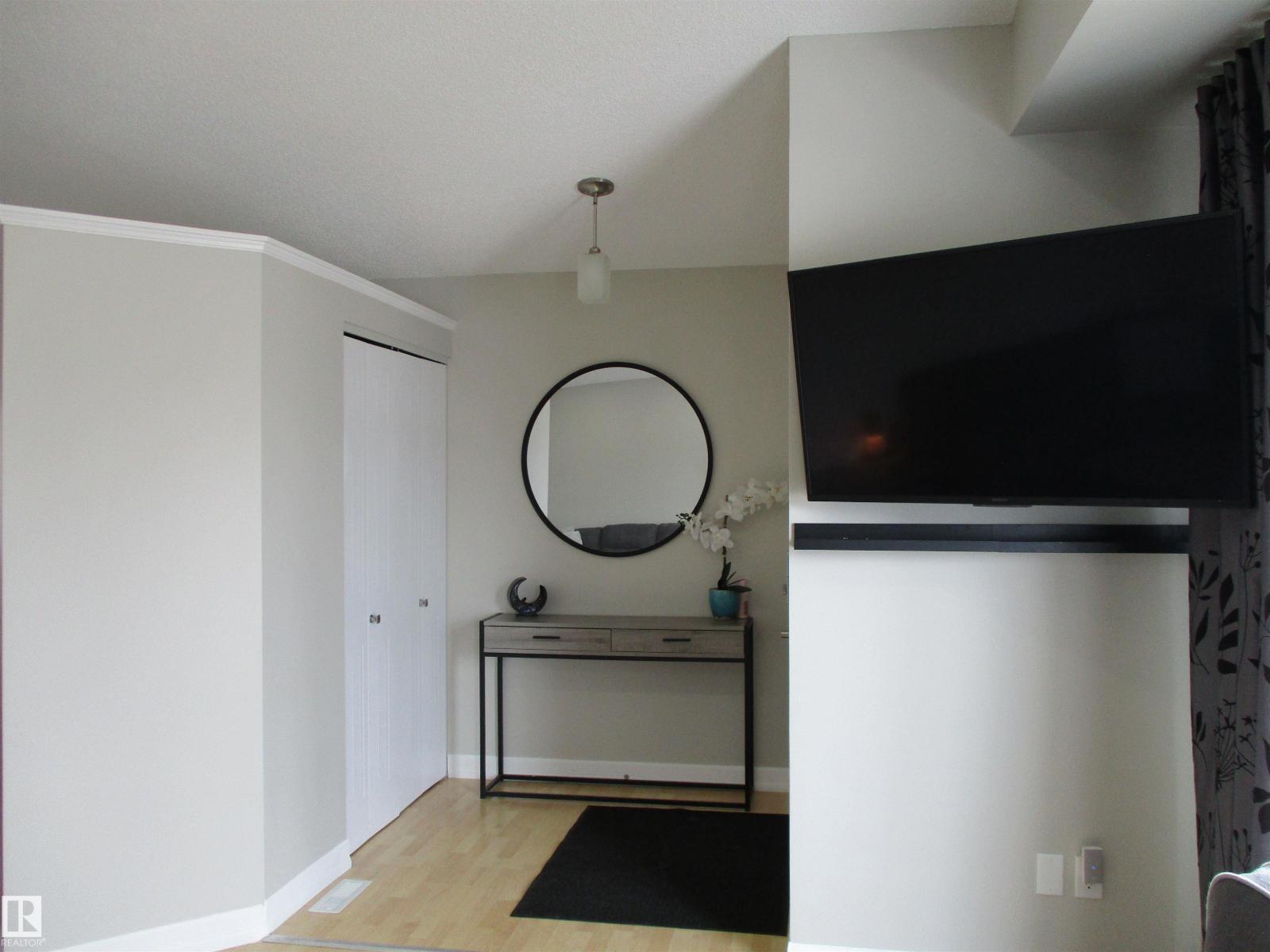 16221 55 A ST NW NW, Edmonton