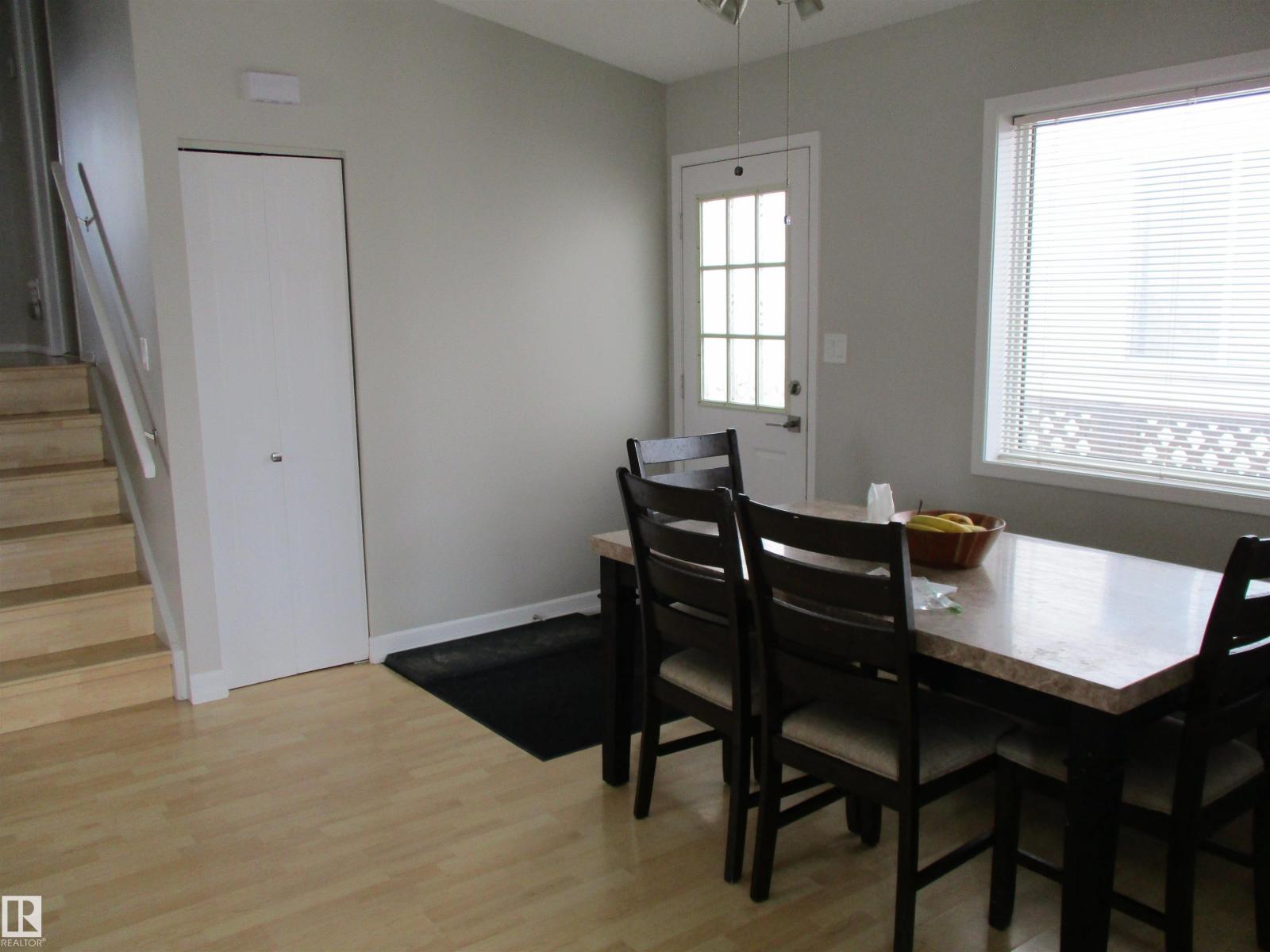 16221 55 A ST NW NW, Edmonton