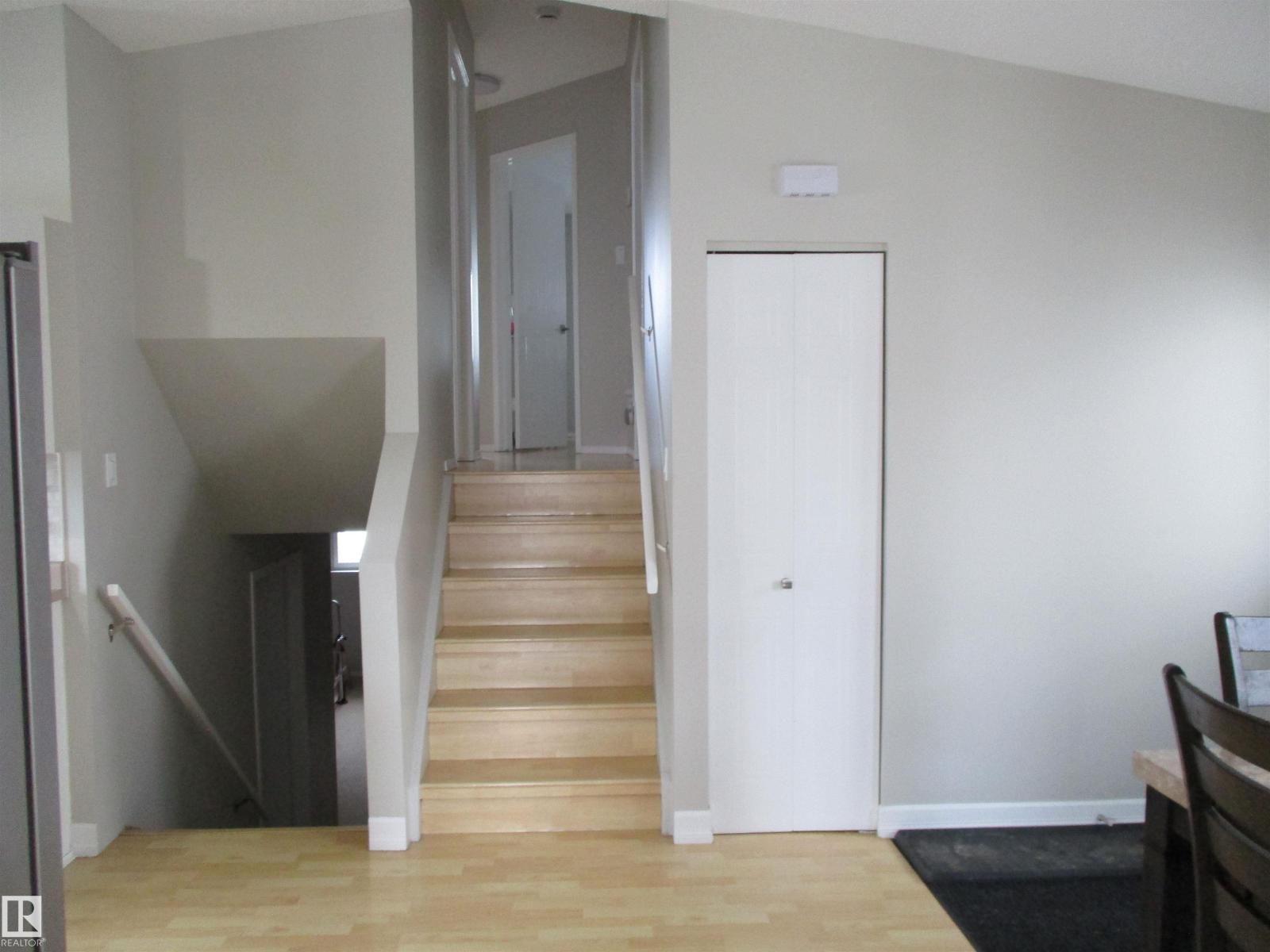 16221 55 A ST NW NW, Edmonton