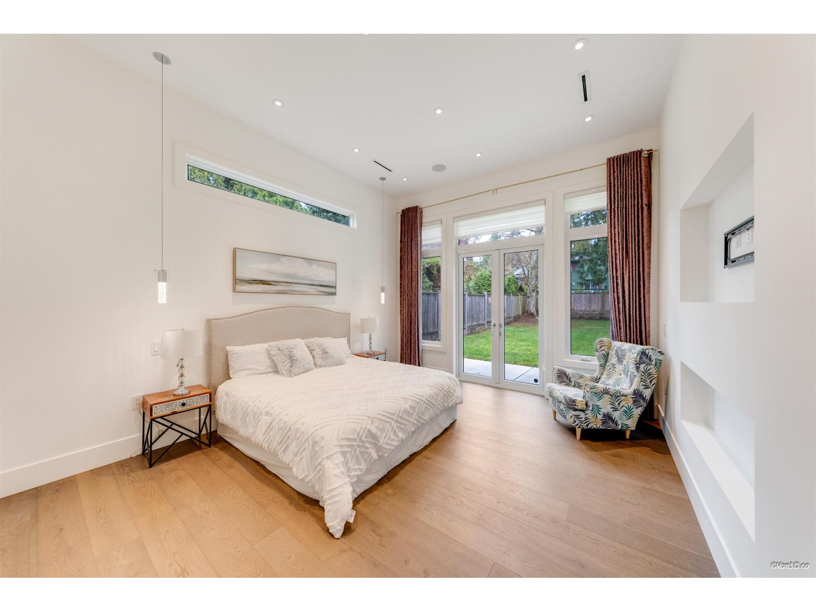 2162 124 STREET, Surrey