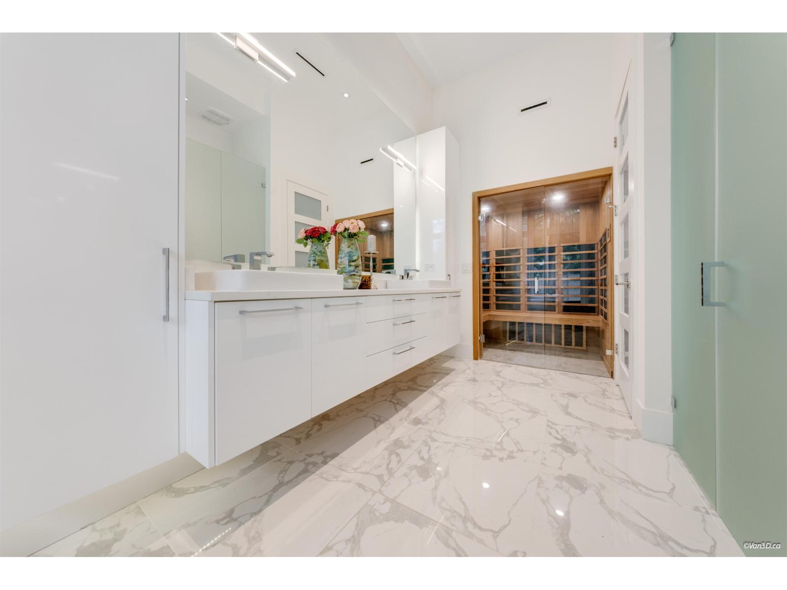 2162 124 STREET, Surrey