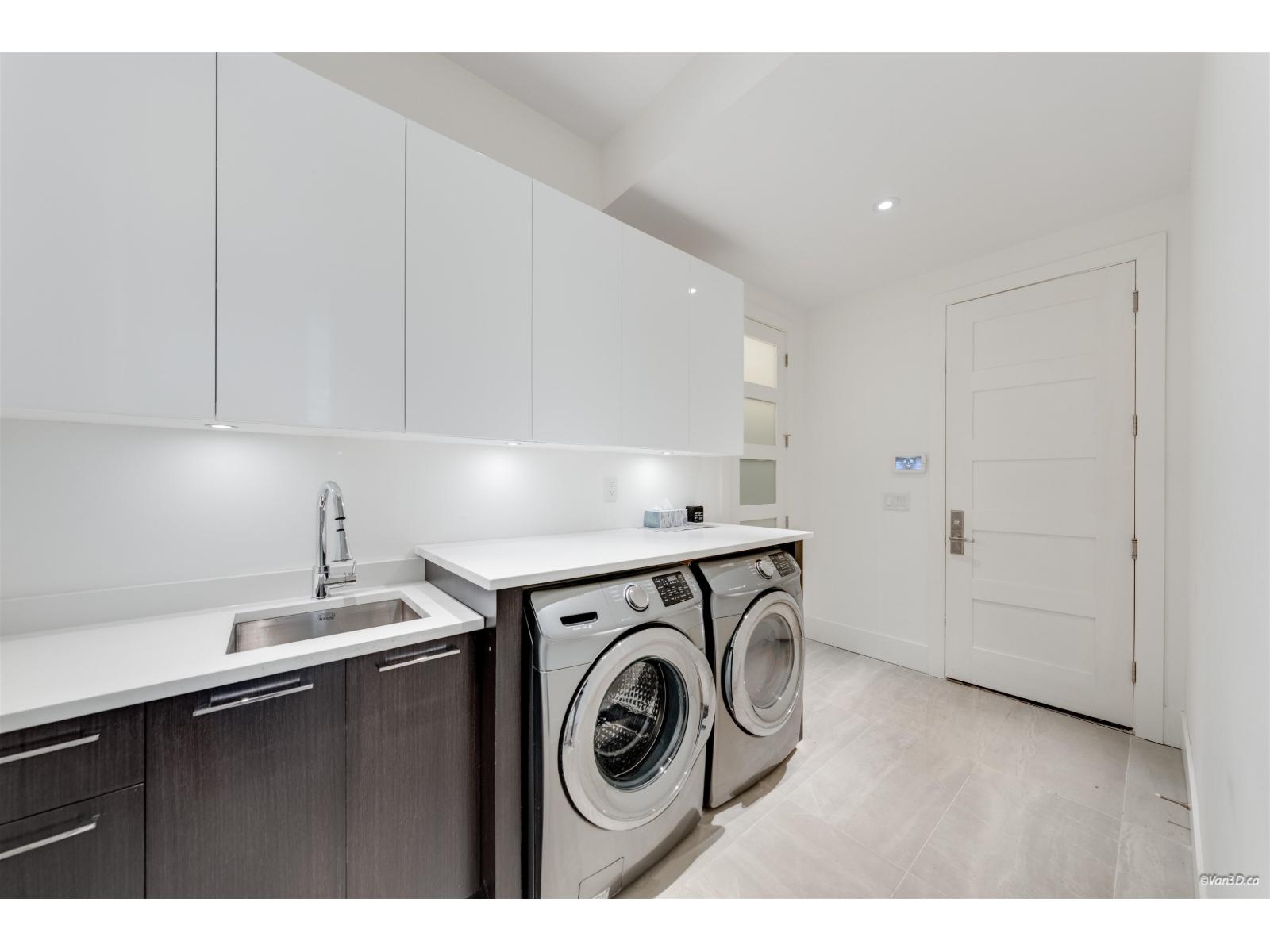 2162 124 STREET, Surrey