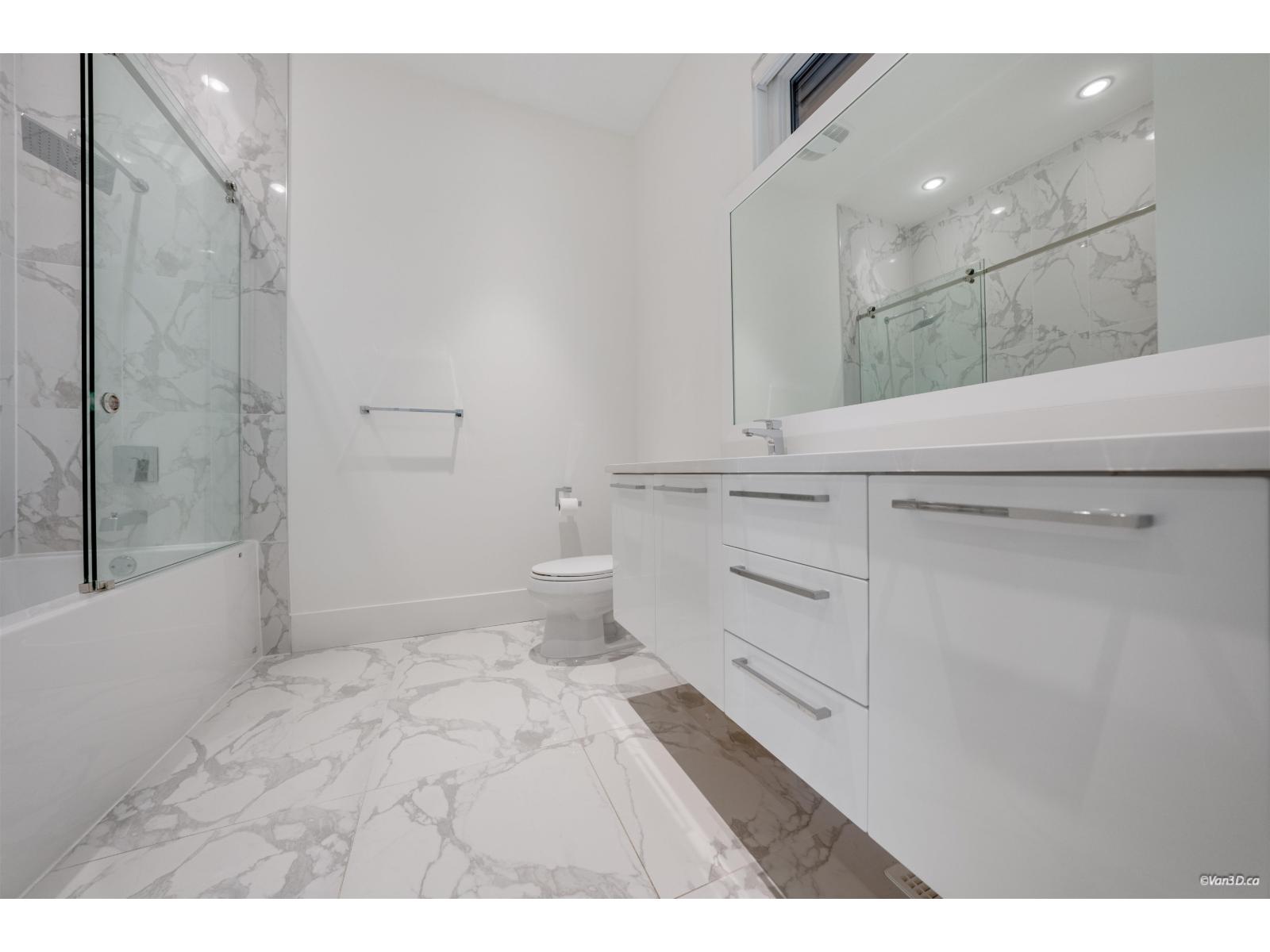 2162 124 STREET, Surrey