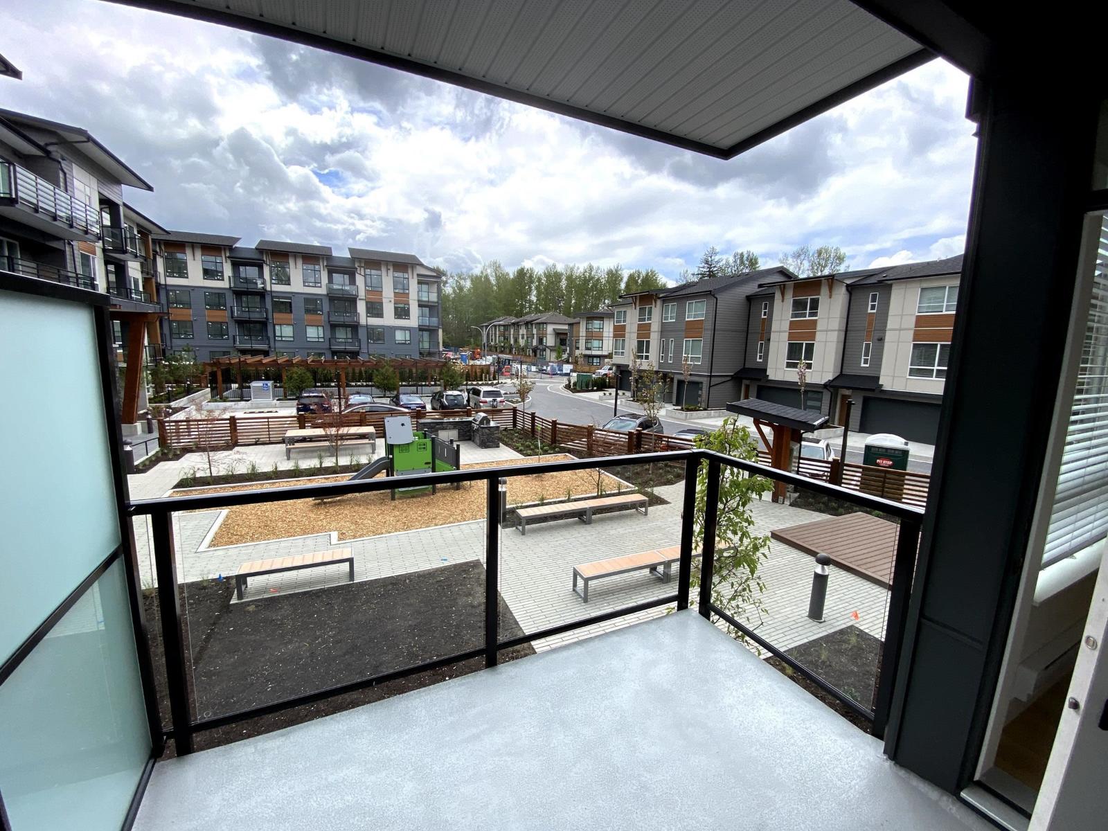 206 19935 75A AVENUE, Langley