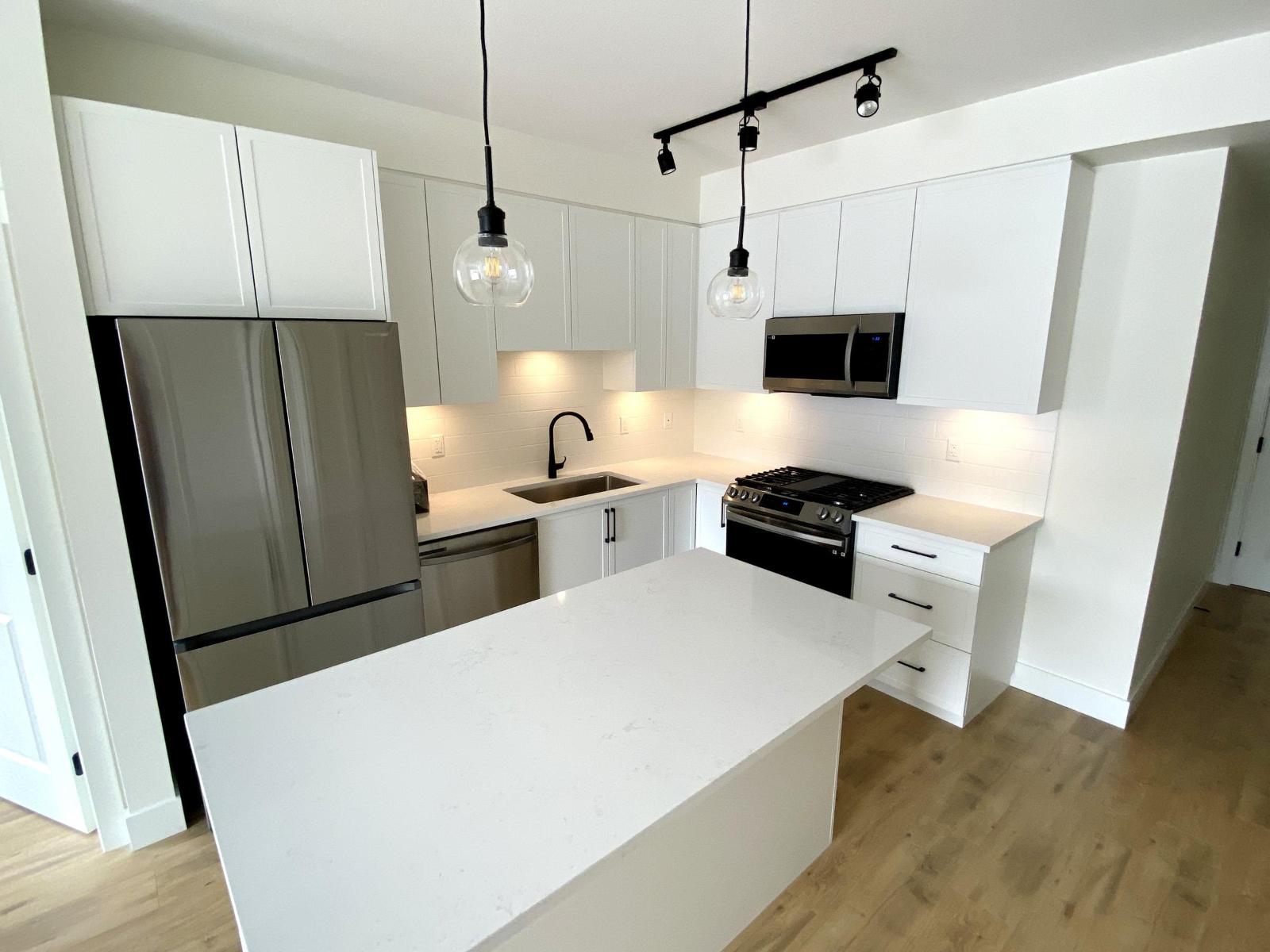 206 19935 75A AVENUE, Langley