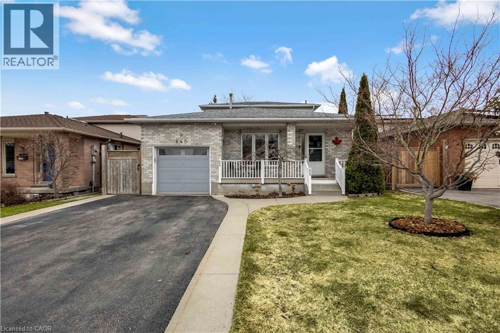 640 ACADIA Drive - 1