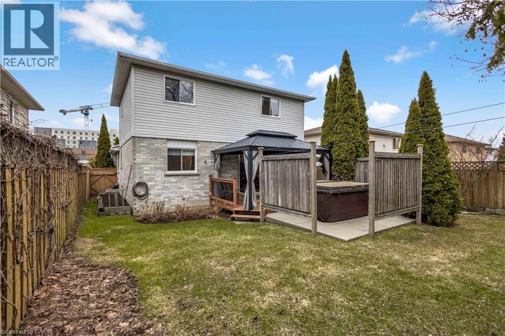 640 ACADIA Drive - 28