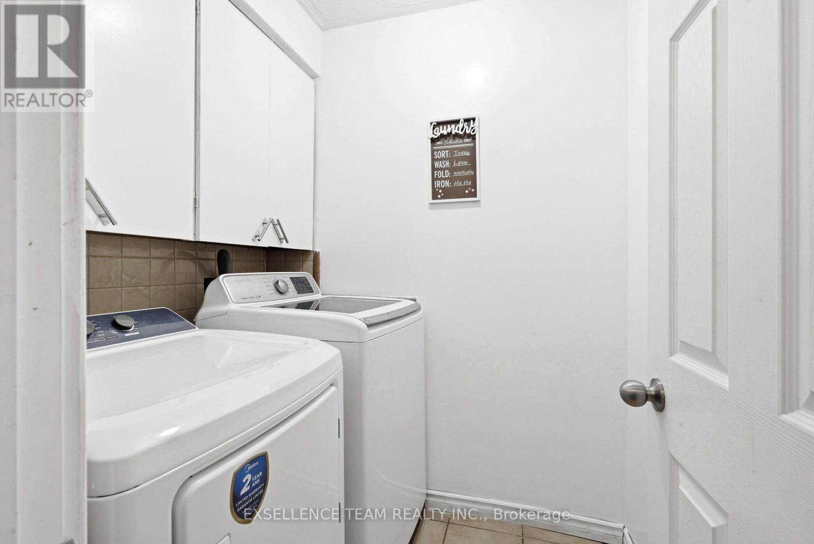 103 ST. GEORGE STREET W - 25