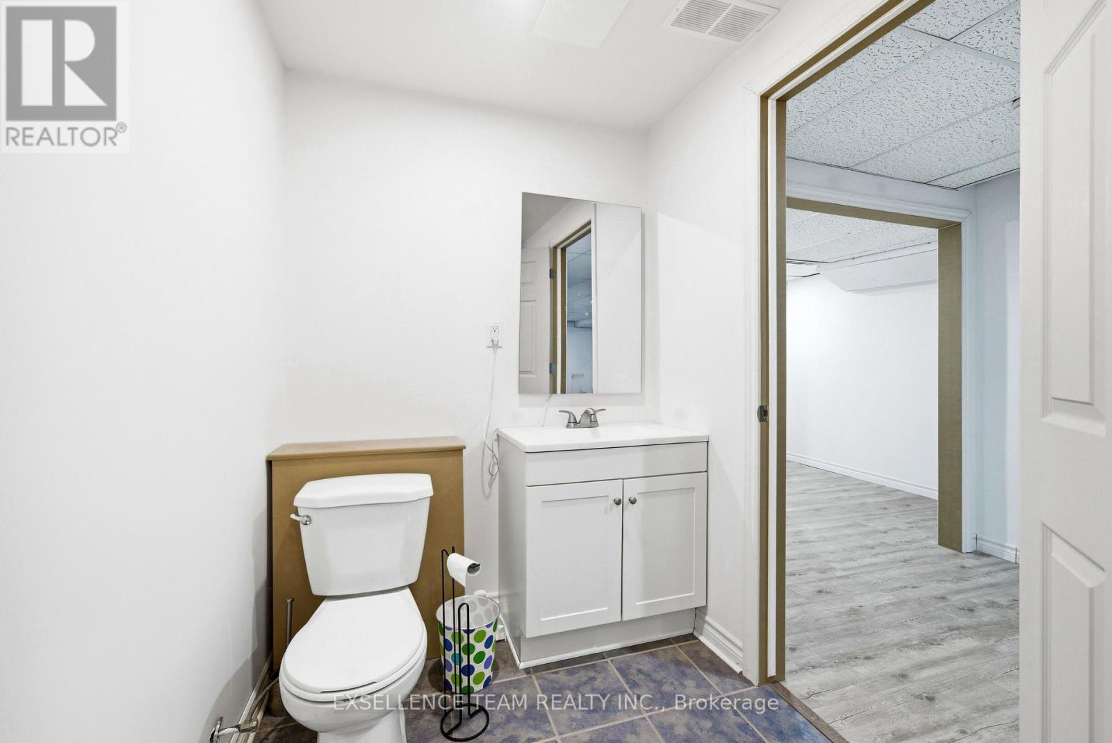 103 ST. GEORGE STREET W - 31