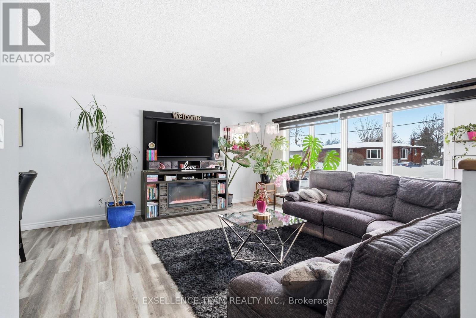 103 ST. GEORGE STREET W - 5