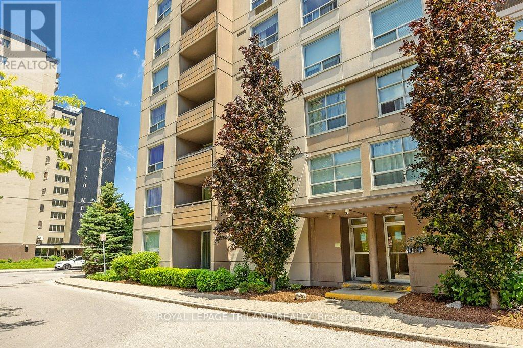 #1105 155 KENT STREET - 5