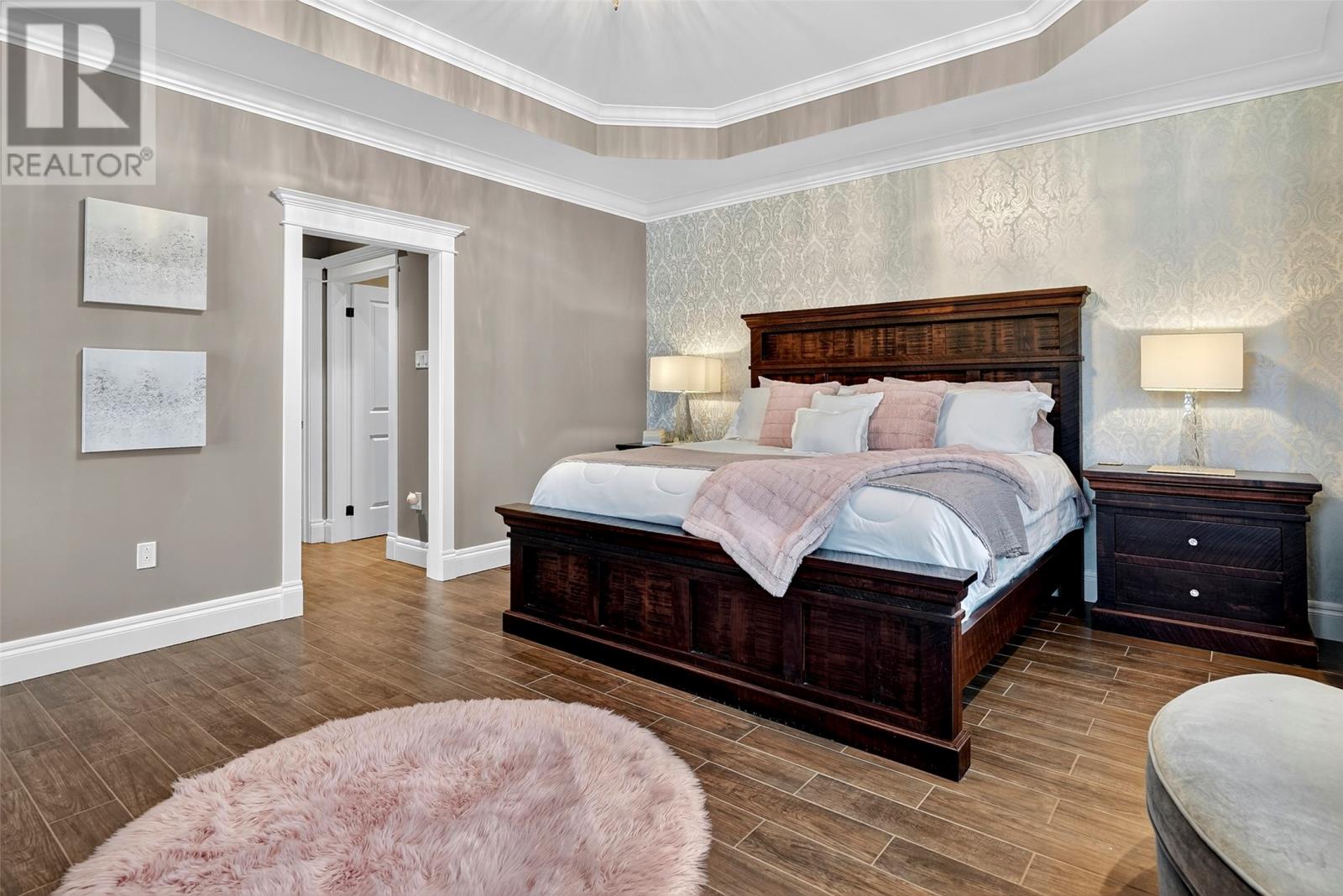 15 Pondside Road - 25